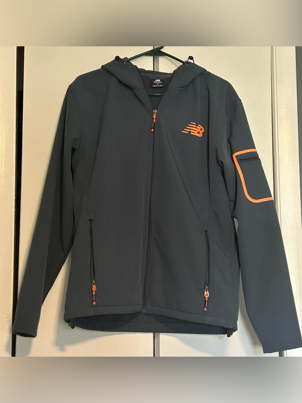 New Balance Men’s Softshell Tech Jacket Small - Charcoal Grey & Orange Accent